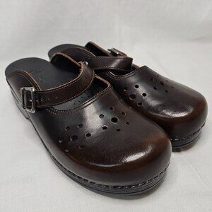 Dansko Merrie Brown Leather Laser Cut Comfort Clogs Mules Women's Size 41